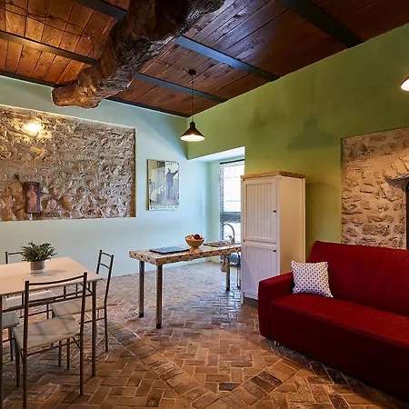 Castrum A Spoleto, Umbria